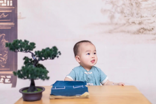 北京代生子机构包男孩宝宝几个月开始吃米粉